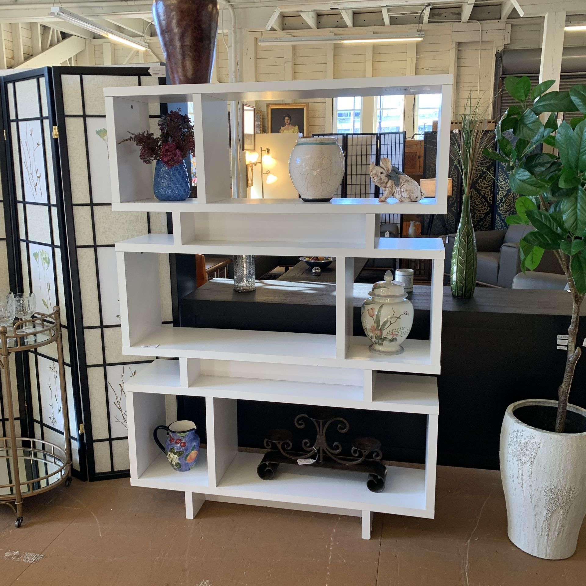 White Modern Bookcase