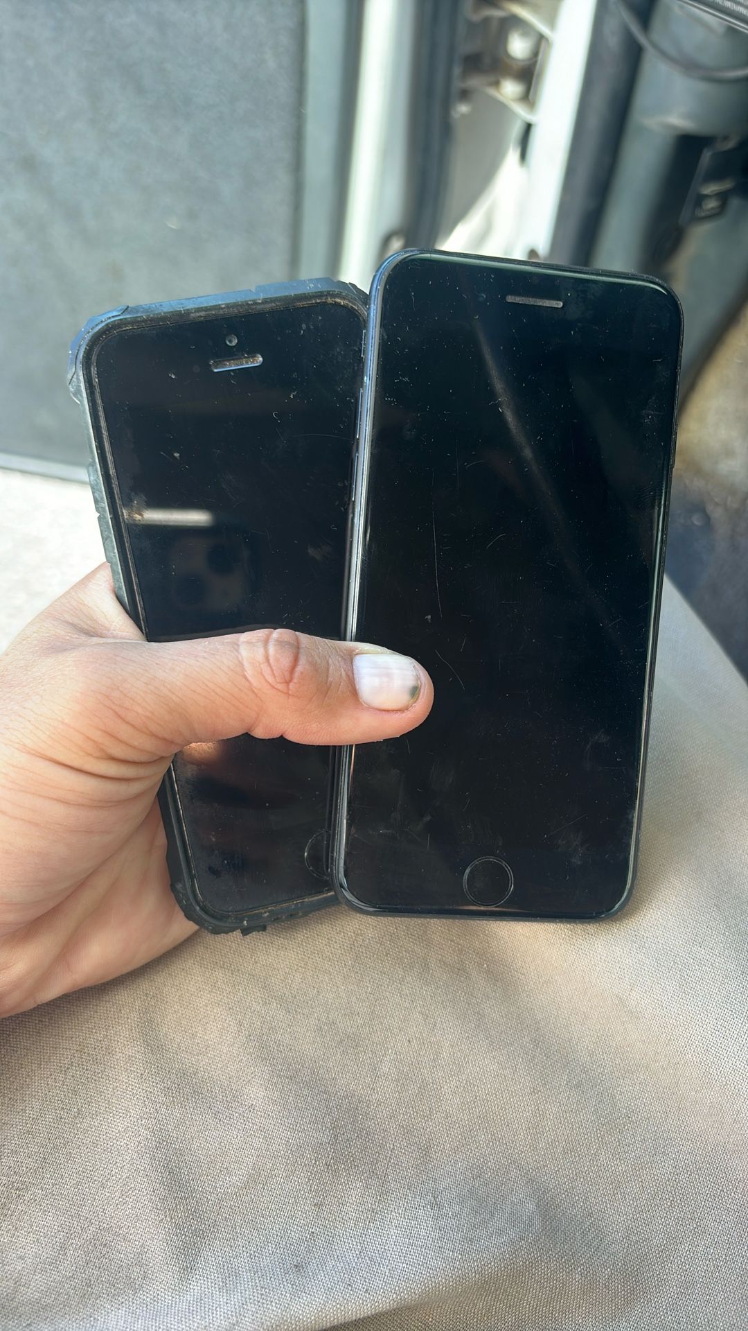 I Think iPhone 8 And 6