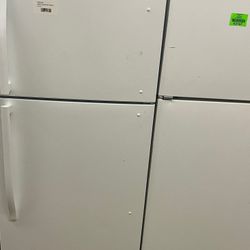 VISSANI MDTF18WH 18.0 cu. ft. Top Freezer Refrigerator TY 