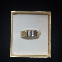 10k Gold Ring 