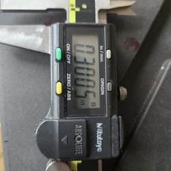 used in great condition. 
0" to 6"  Mitutoyo Digital caliper