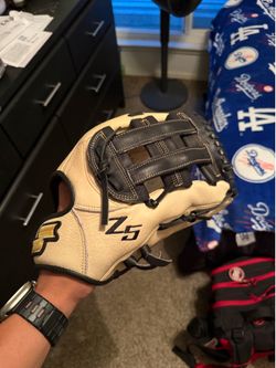 SSK Glove 12.5 inch