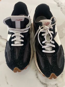 New Balance 327’s