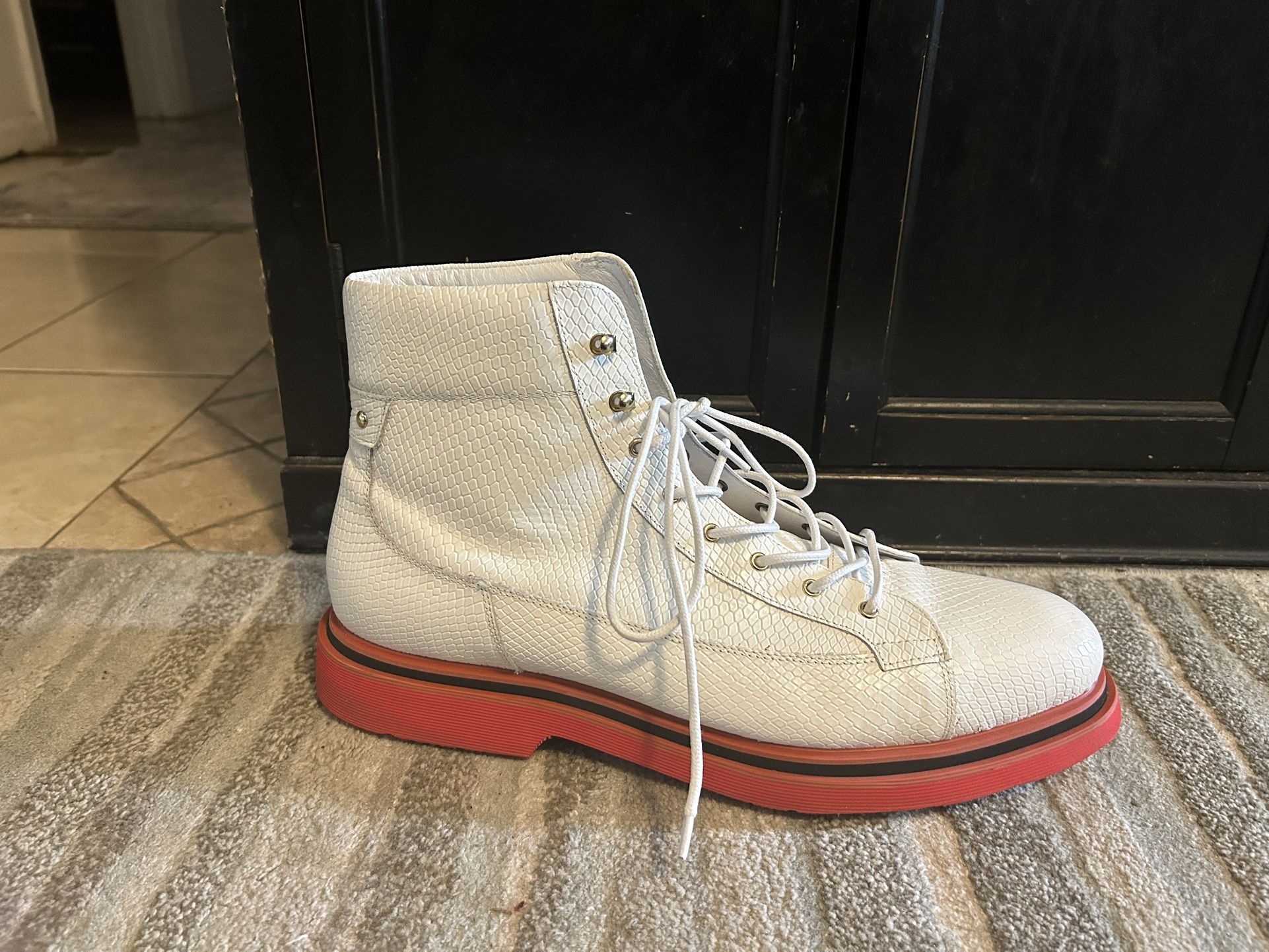 Men’s Size 14 Boots
