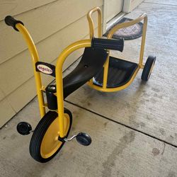 tricycle for children from 3 to 6 years old