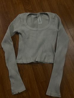 White lined long sleeve top