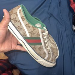 Gucci Shoes 