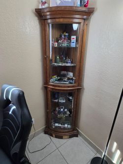 Curio cabinet