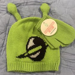Kids Costume  Beanie & Mitten Set 💚