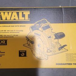 DeWALT  DCS570B