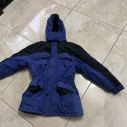 Coat 14/16 Large