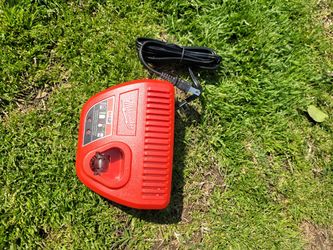 Milwaukee M12 Battery Charger New No Box