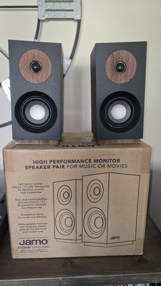 Jamo Studio Series S 801 Bookshelf Speakers