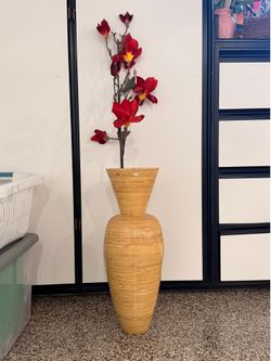 Handmade spun Bamboo vase