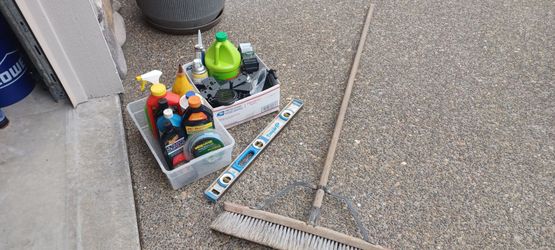 Big lot of miscellaneous household items. $8 takes it all great deal