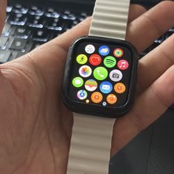 Apple Watch Series 7 Aluminum 41 mm GPS (Good Condition )