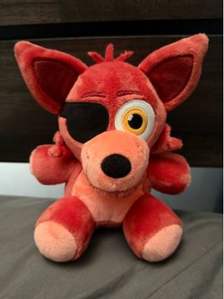 Foxy plushie (jazwares)