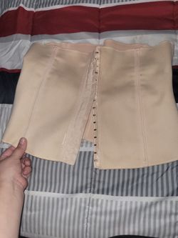 Waist Trainer With Hooks