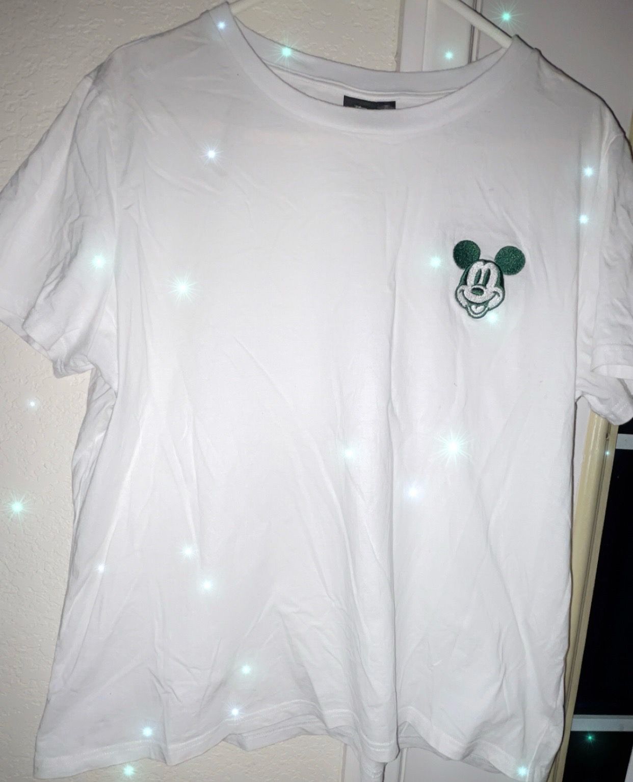 Disney Mickey Mouse T-shirt (Size XL)