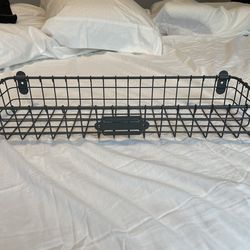 Wire shelf