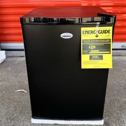 Lodging Star Compact Refrigerator 2.6 CF. Without Freezer, Black