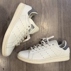 Adidas Stan Smith Size 7.5 Men Used 