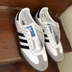 Adidas samba size 10