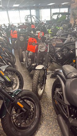 2017 Yamaha SCR950