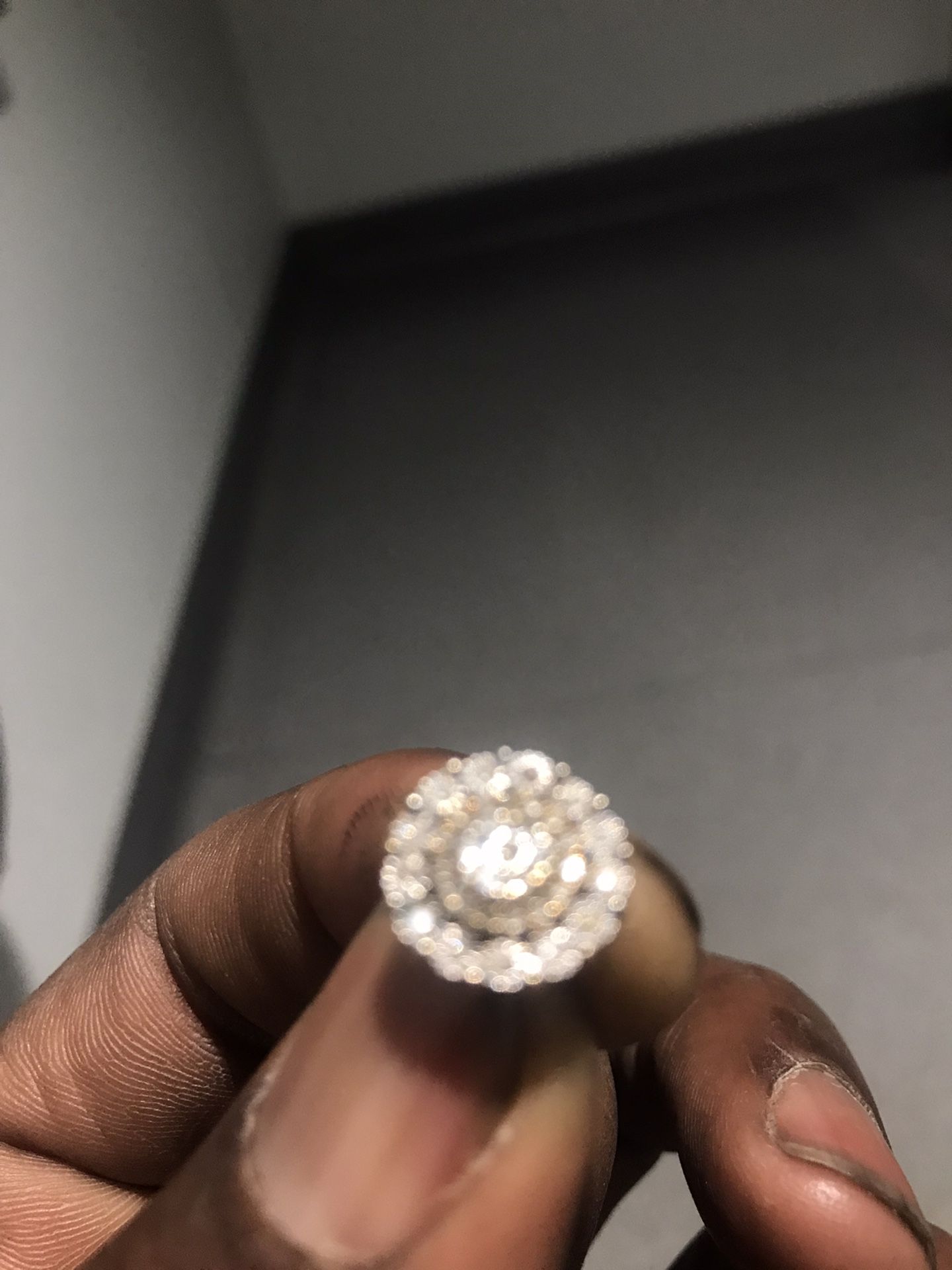10k REAL diamond Earrings 4Grams