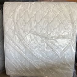Brand New King Size Plush Mattress