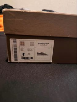 Burberry shoes 8.5/M
