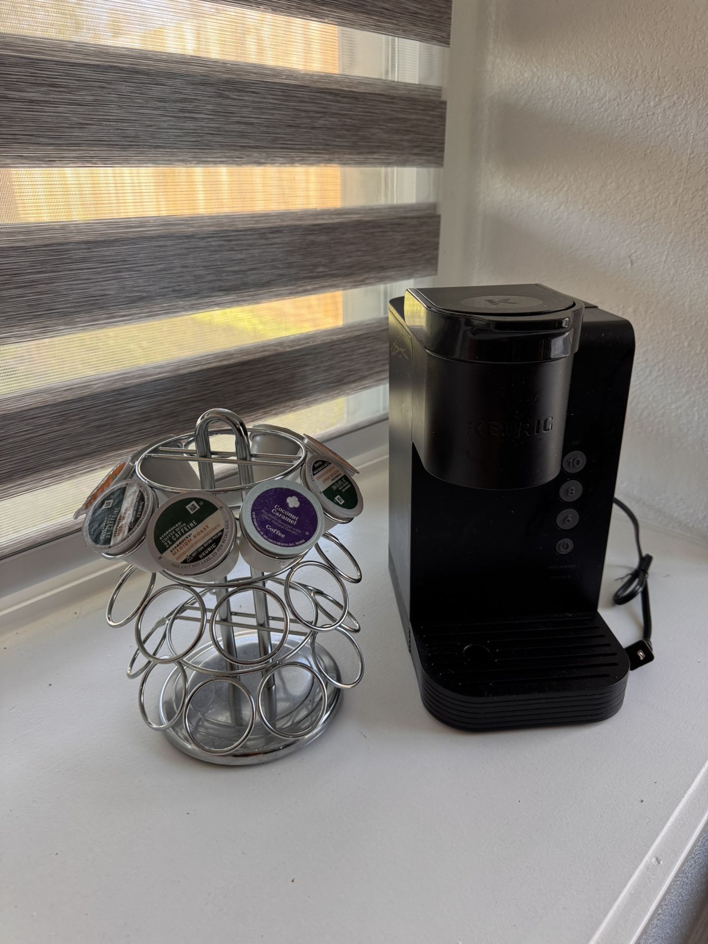 Coffee Keurig & Pod Holder