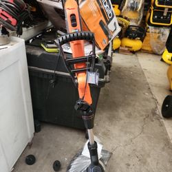 BLACK+DECKER
20V MAX Cordless Battery Powered String Trimmer Kit with (1) 1.5Ah Batteries & Charger
STORE PRICE $119