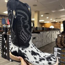 cowhide boots 