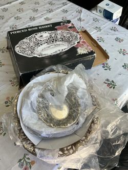 Pierced Rose 3 Basket Silver-Tone Decorative Tray set