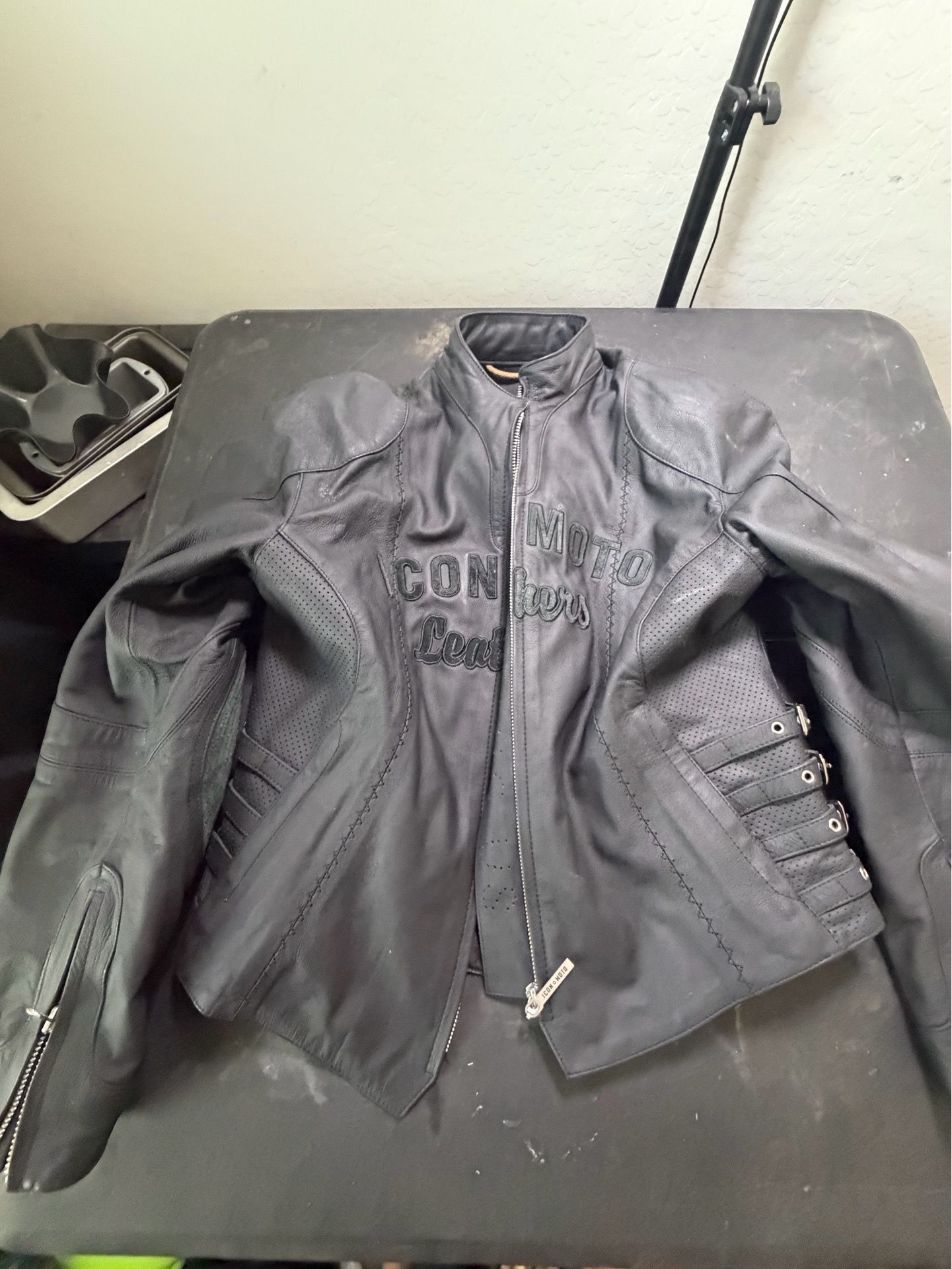 ICON Women’s Leather Motorcycle Jacket – Black Xl
