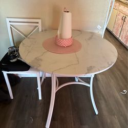 White table 4 chairs