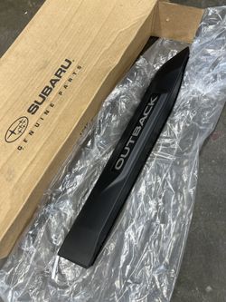 2020-2023 Subaru Outback Left Rear Door Garnish Molding 