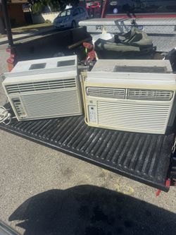 AC Frigidaire