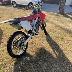 2006 Honda Crf 250r READ