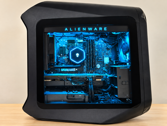 Alienware Aurora R13 Gaming PC – i7-12700KF / RTX 3070 / 32GB DDR5 / 4TB Storage