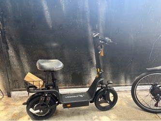 Electric scooter