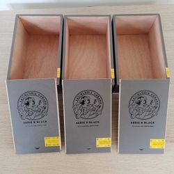 3 EMPTY Cigar Boxes - La Gloria Cubana Serie R Black No. 52
