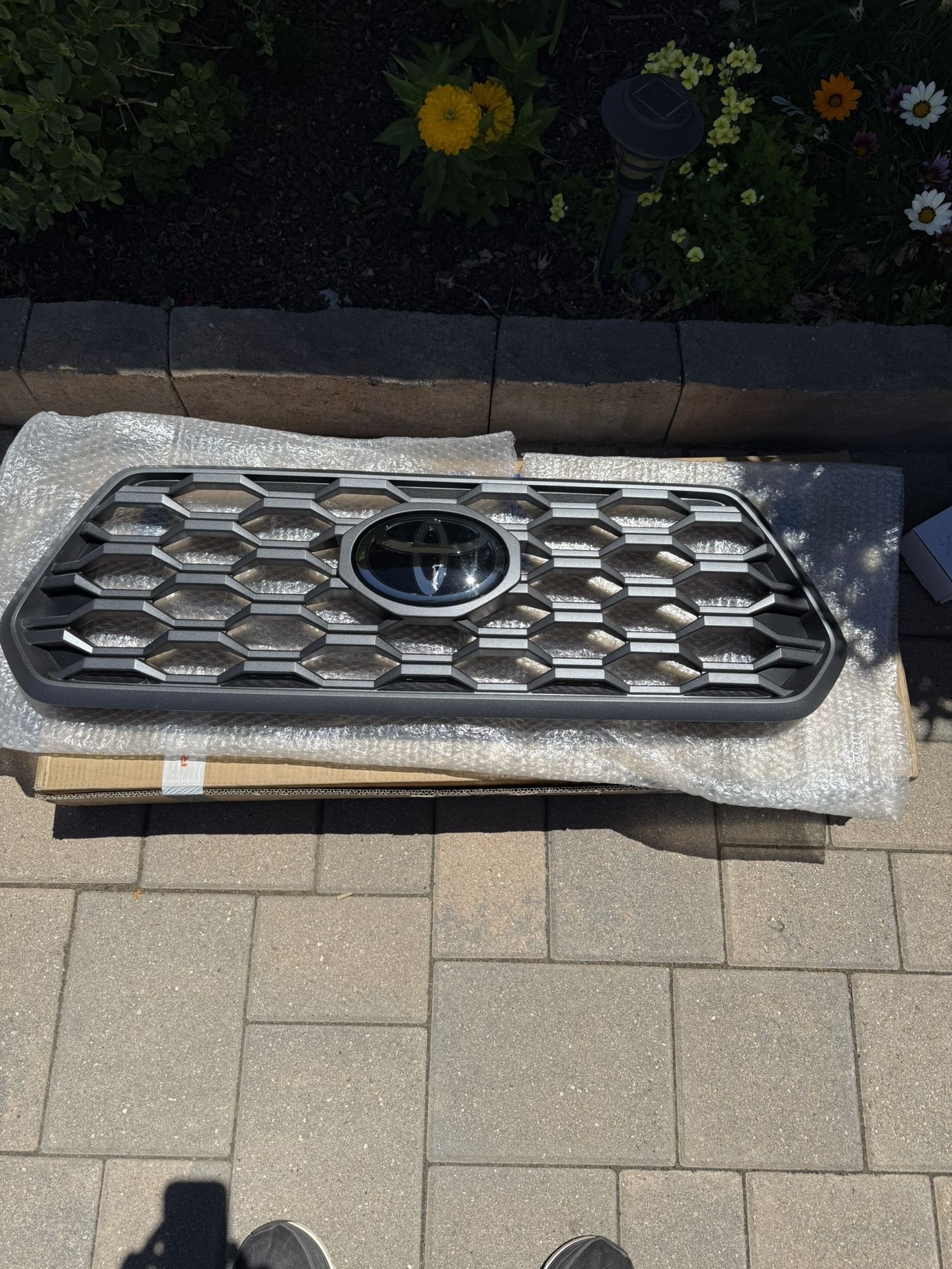 2020 Toyota Tacoma Front Grill