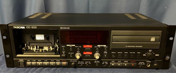 TASCAM CC-222 Professional CD Recorder / Cassette Deck