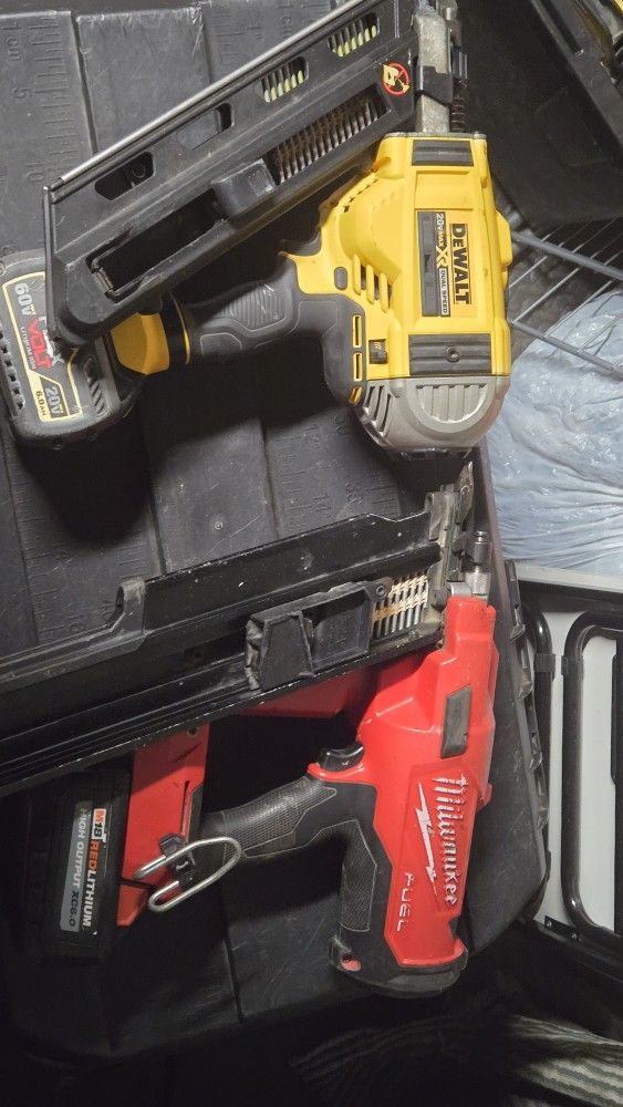 Milwaukee Y Dewalt Framing Gan