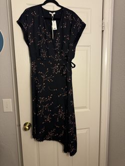 Jolie Dress. Size Large Price Drop