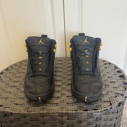 Jordan 12 Black Taxi