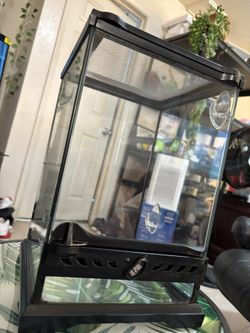 Zoo Med Nano Tank