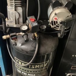 craftsman professional 150 psi Max Air Compresor